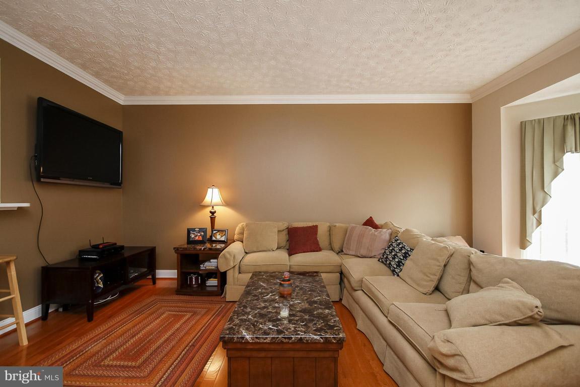 PERRY HALL FARMS - Residential