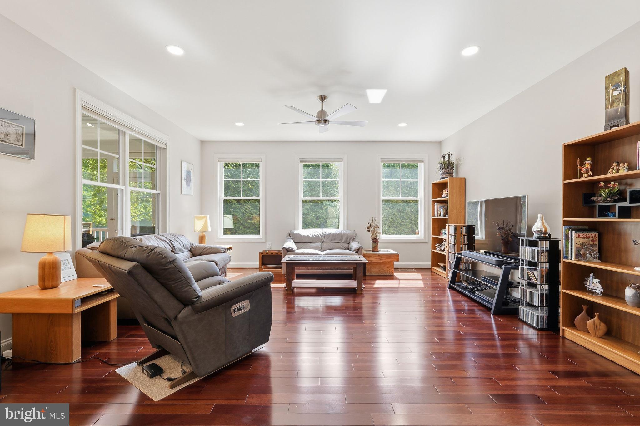 SHENANDOAH - Residential