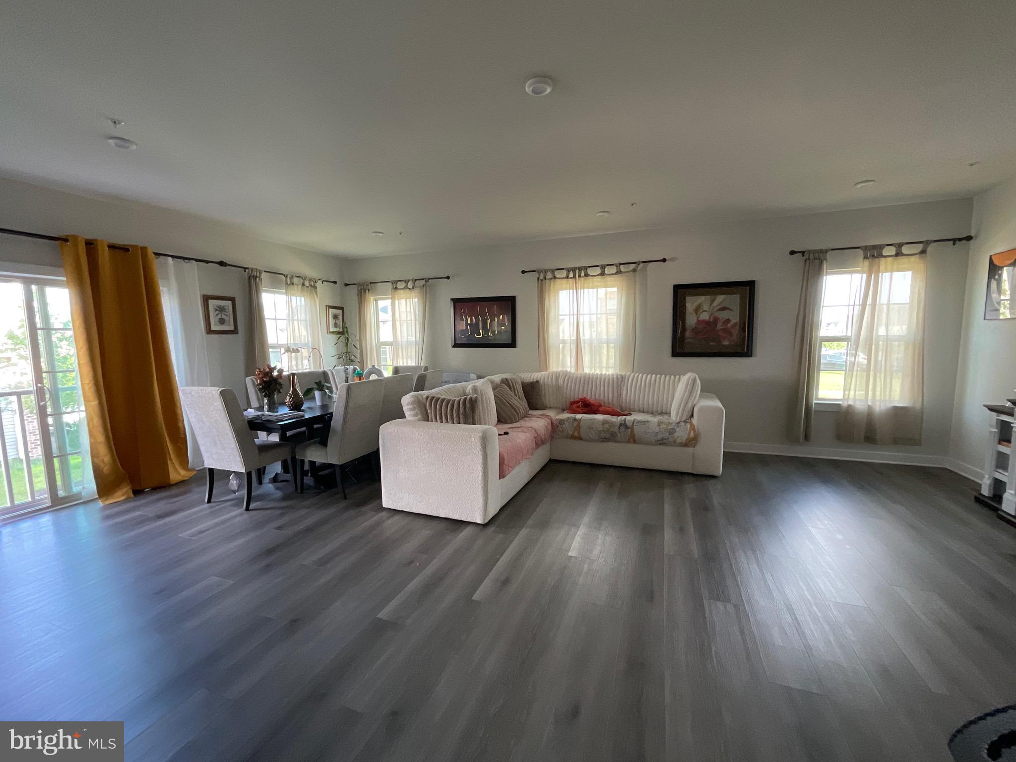 14724 SILVER HAMMER WAY 1 BEDROOM SUITE