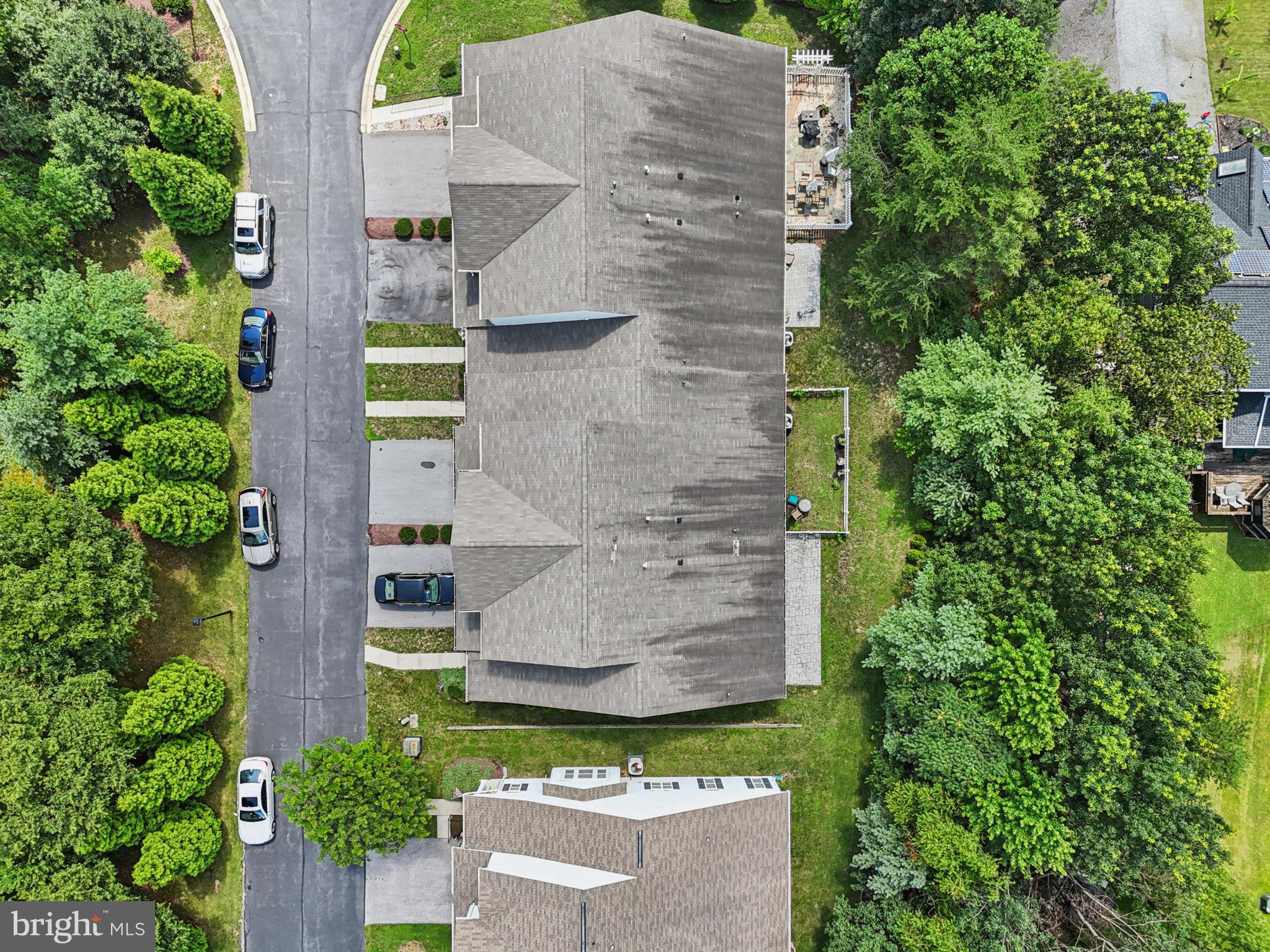 GUILFORD MEWS - Residential