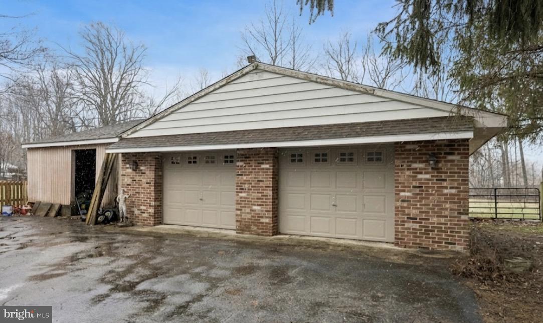 DOGWOOD ESTATES - Residential