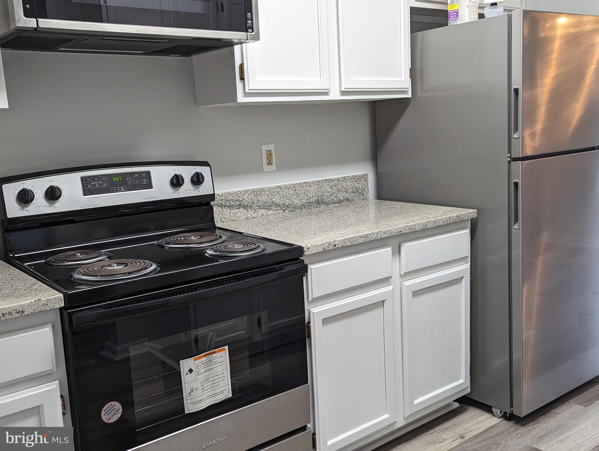 DEVON HILLS - Residential Lease