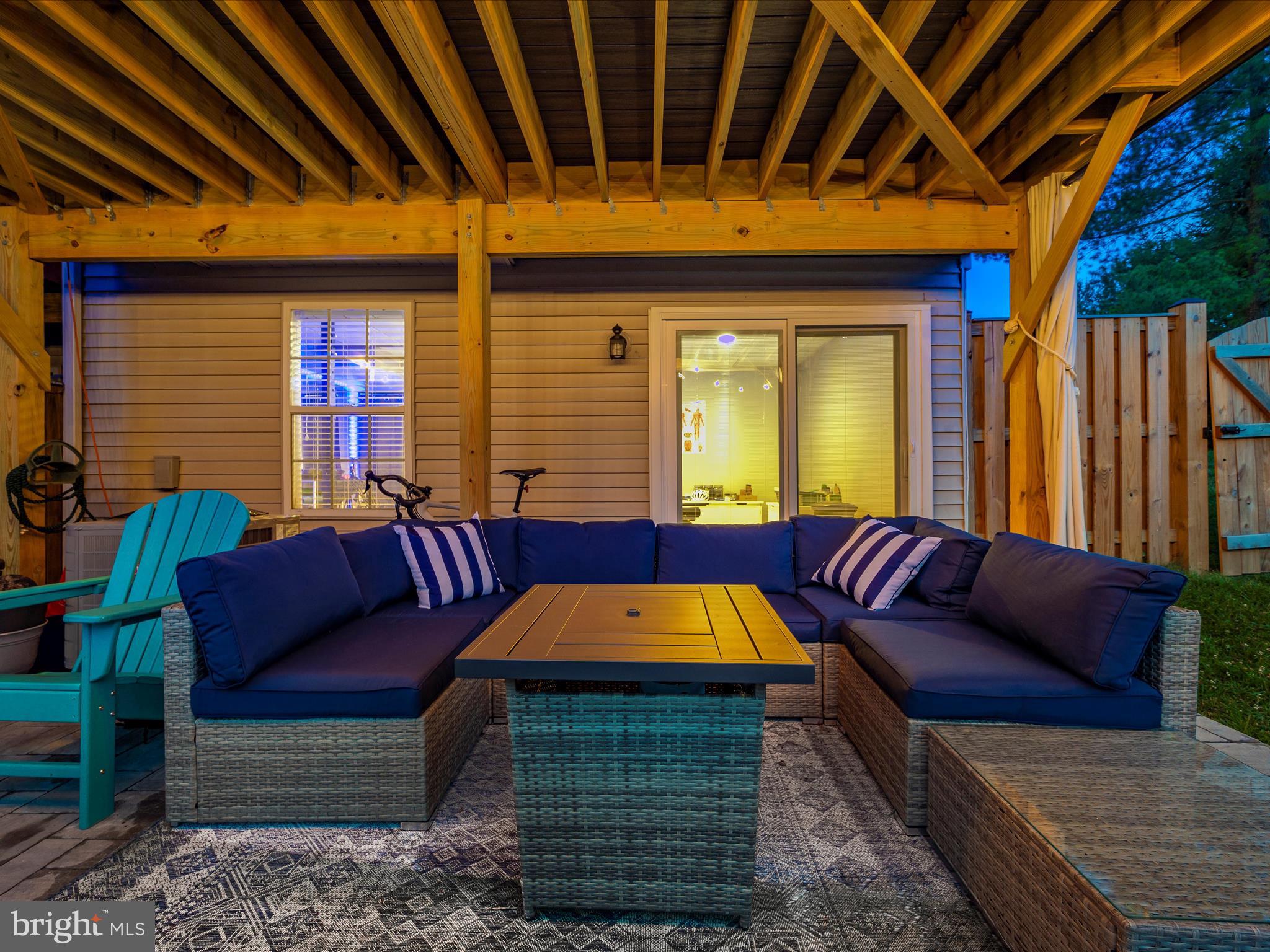 SPRING RIDGE - Residential