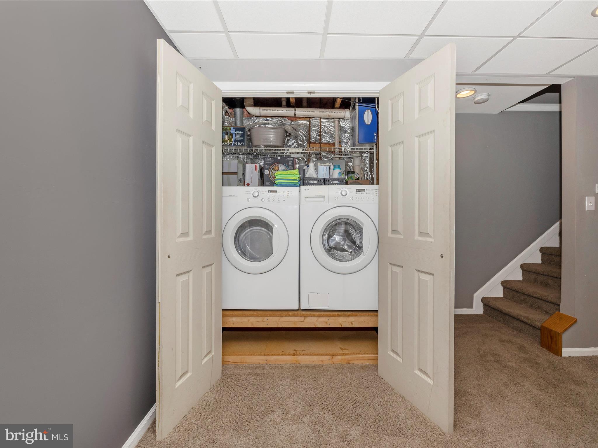 SPRING RIDGE - Residential