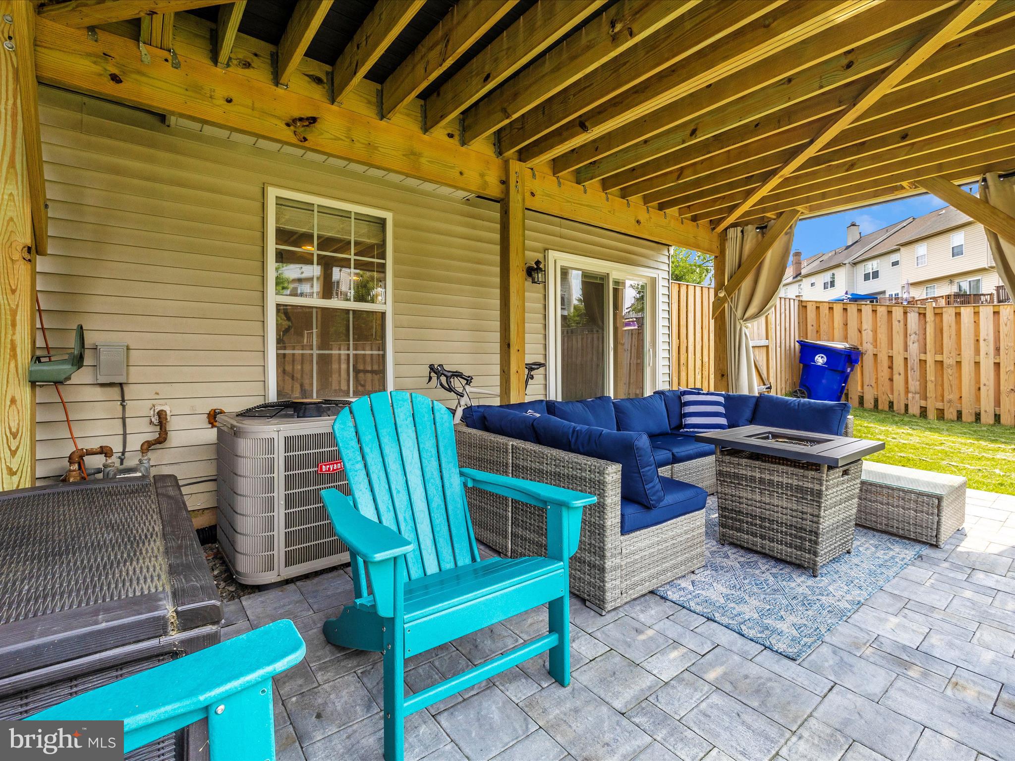 SPRING RIDGE - Residential