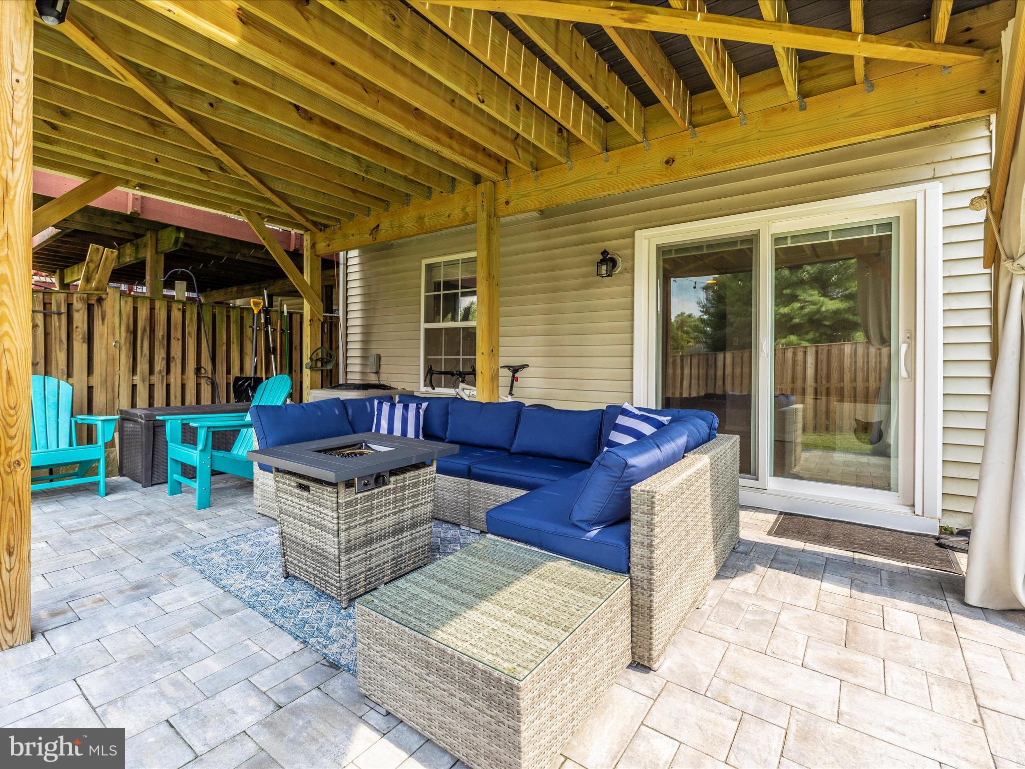 SPRING RIDGE - Residential