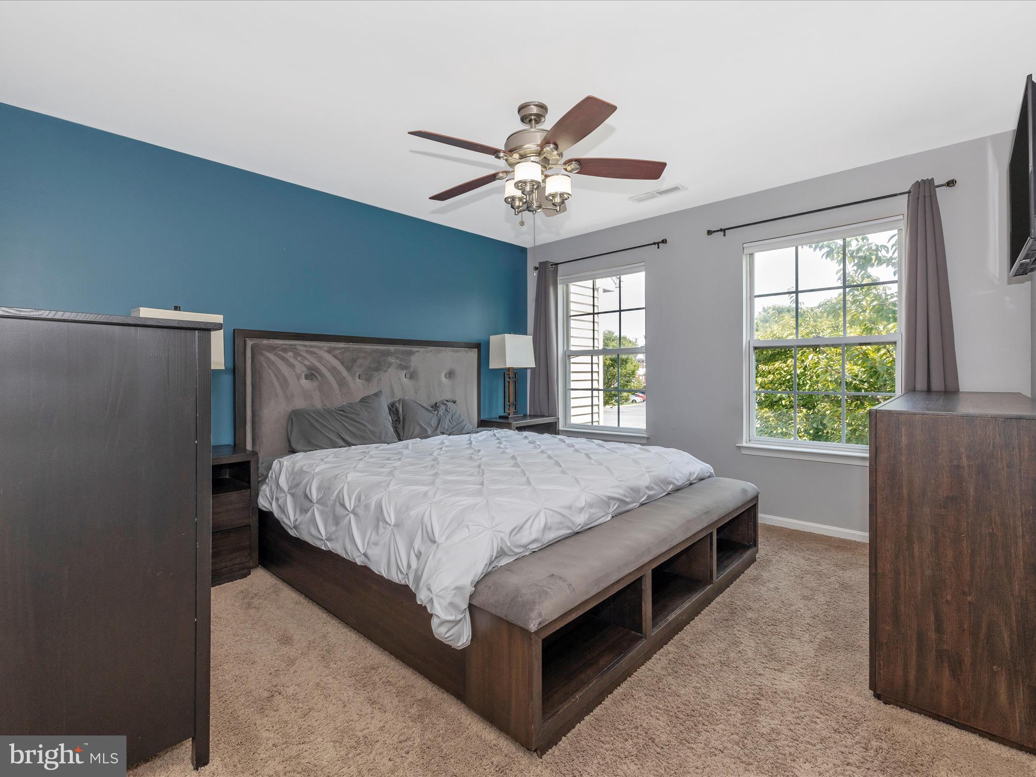 SPRING RIDGE - Residential