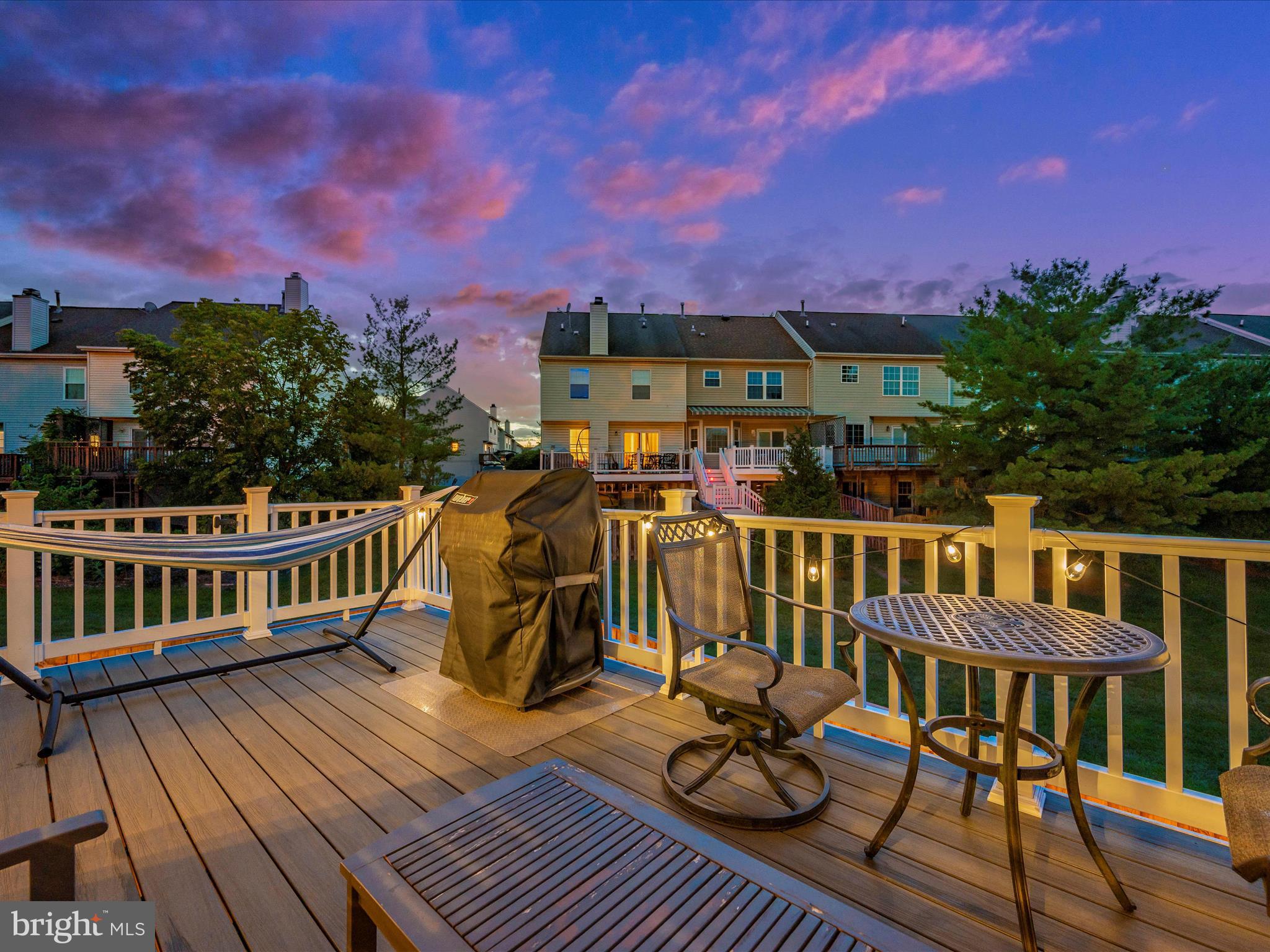 SPRING RIDGE - Residential