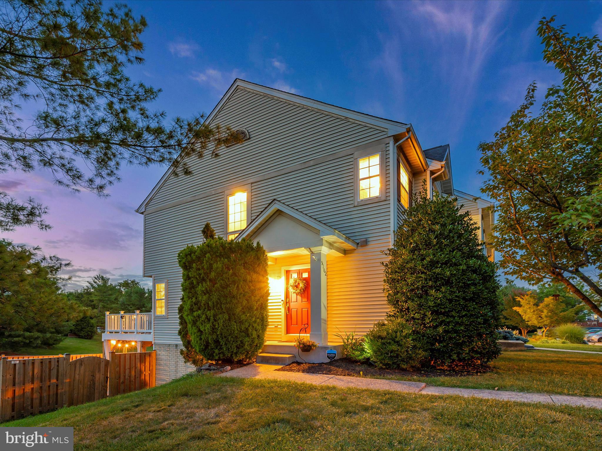 SPRING RIDGE - Residential