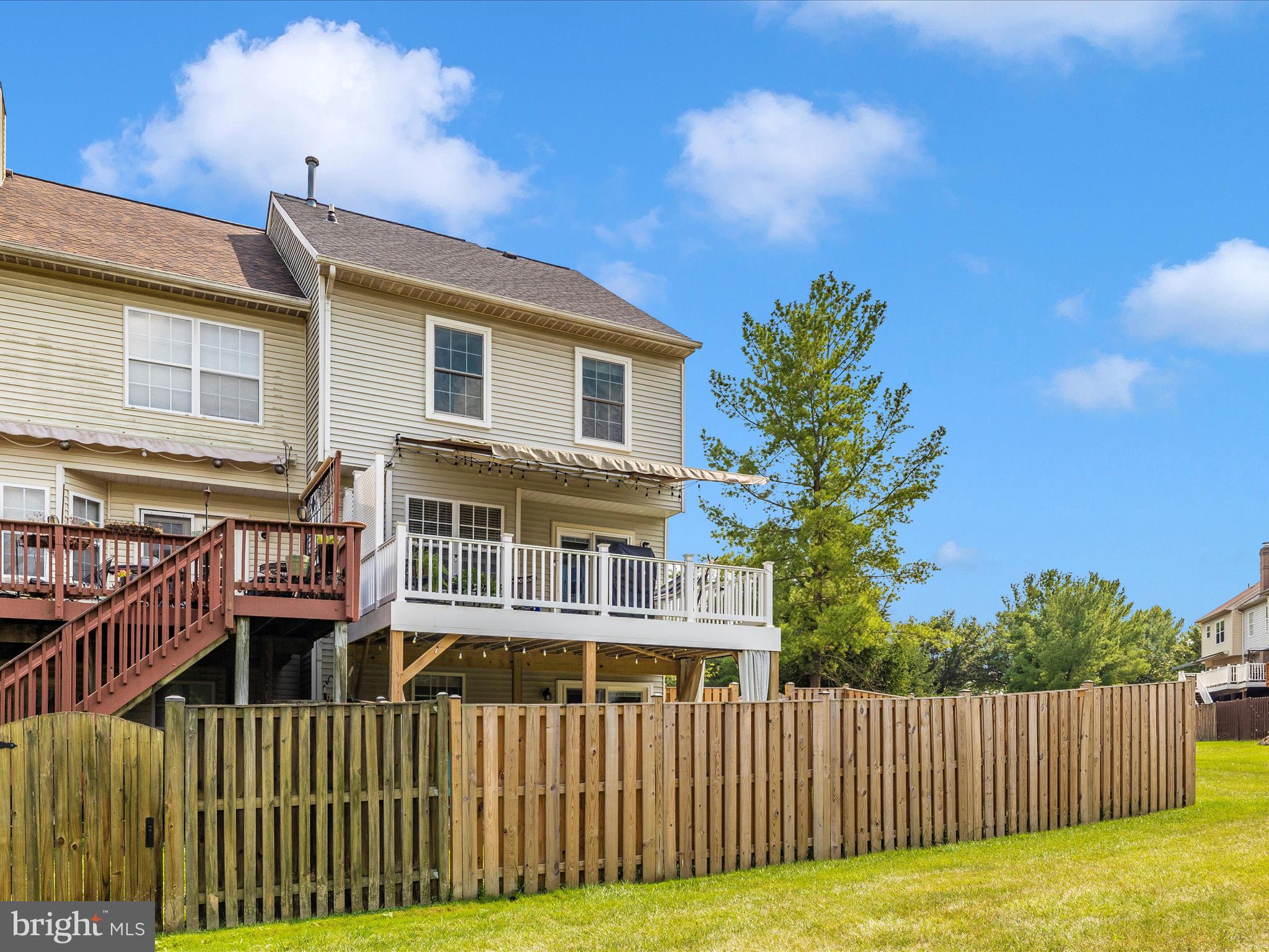 SPRING RIDGE - Residential