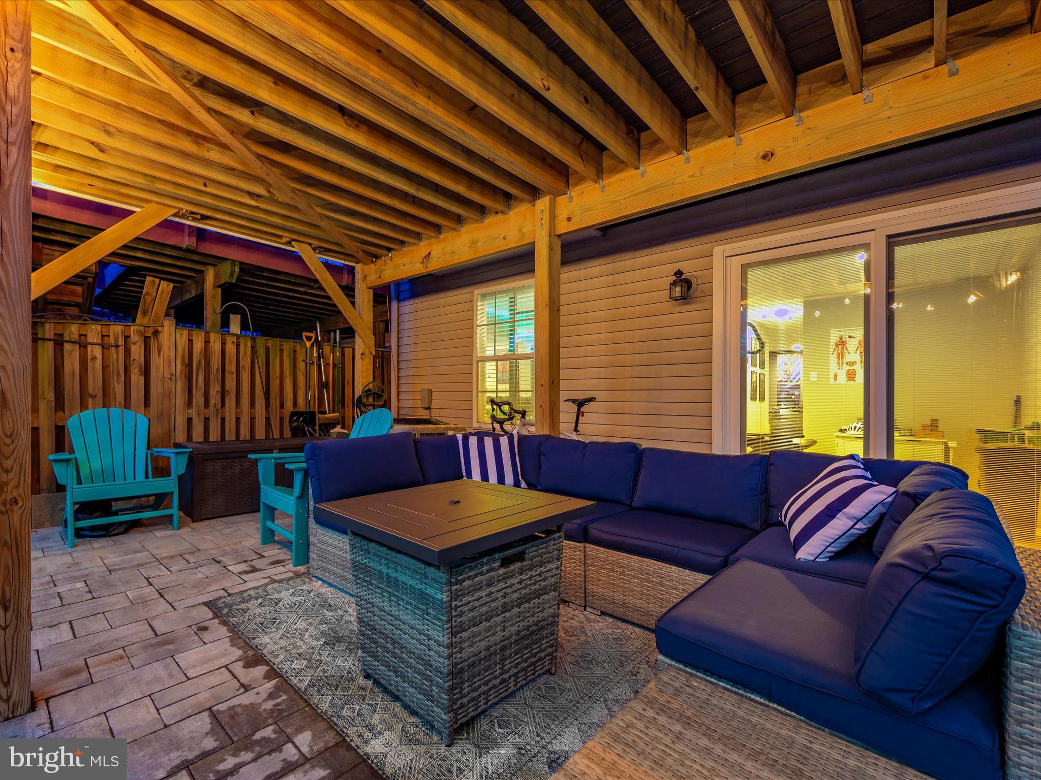 SPRING RIDGE - Residential