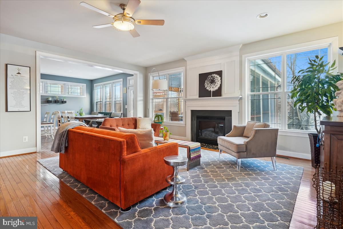 LAUREL HILL - Residential Lease