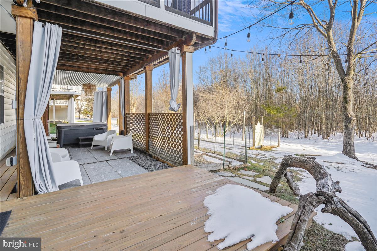 LAUREL HILL - Residential Lease