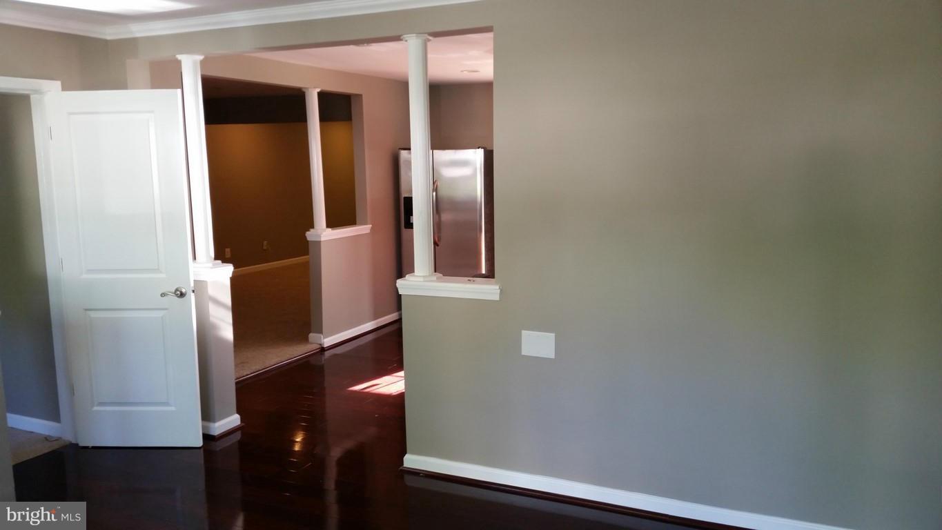 MARLBORO MEADOWS - Residential