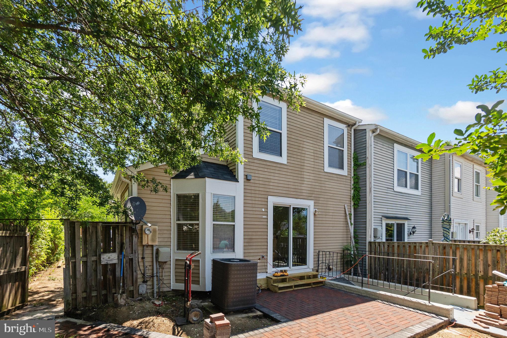 RIPPON LANDING - Residential