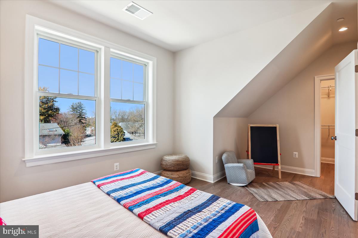 CHEVY CHASE TERRACE - Residential