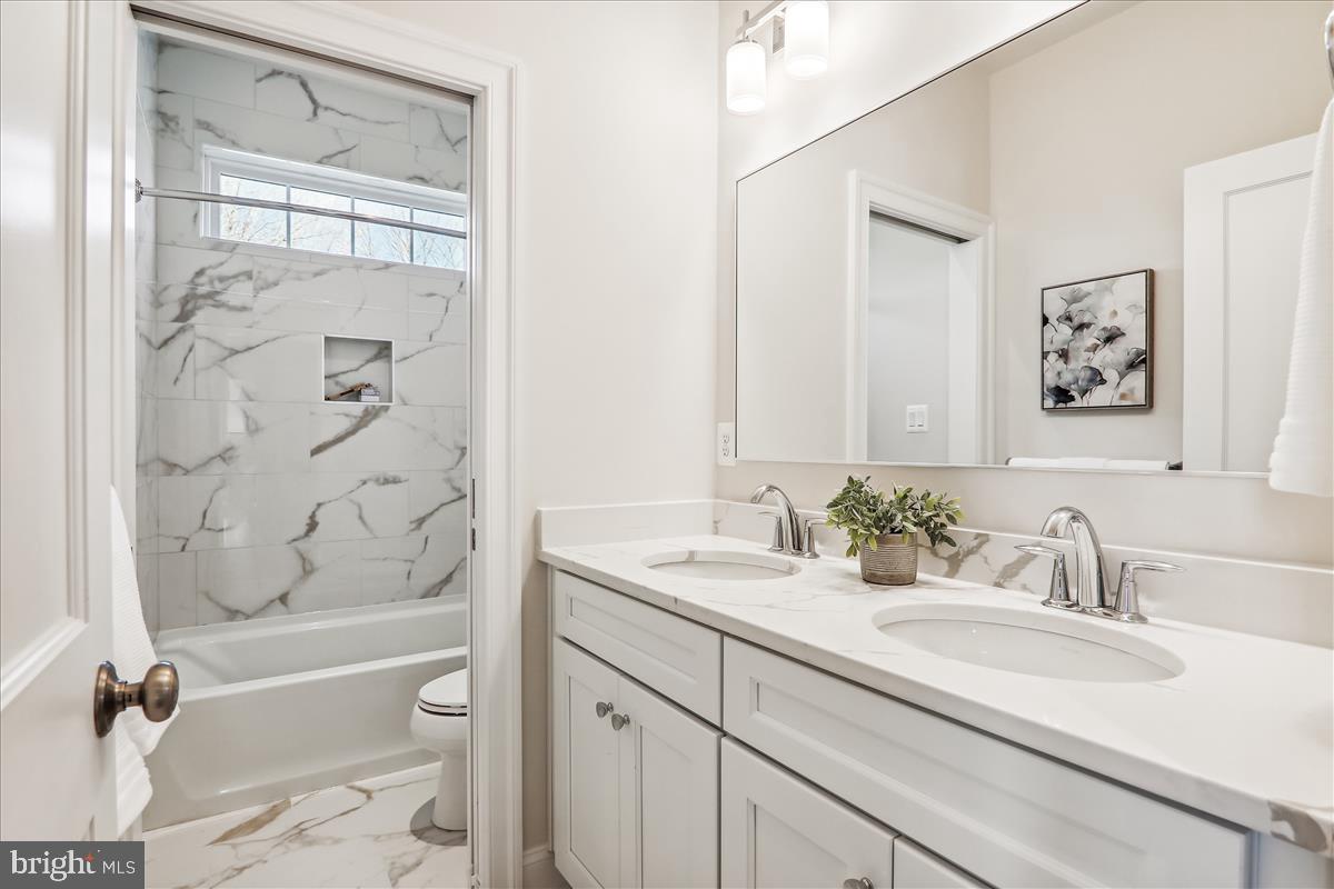 CHEVY CHASE TERRACE - Residential