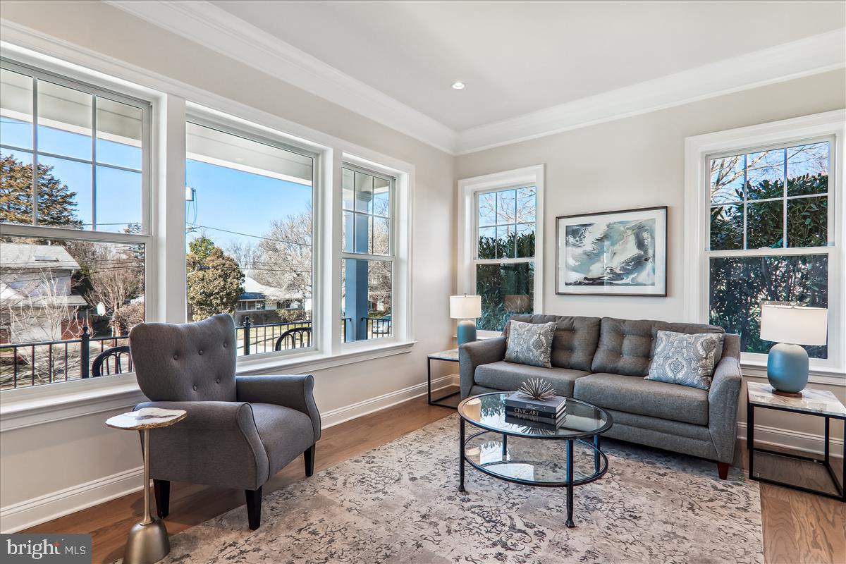 CHEVY CHASE TERRACE - Residential