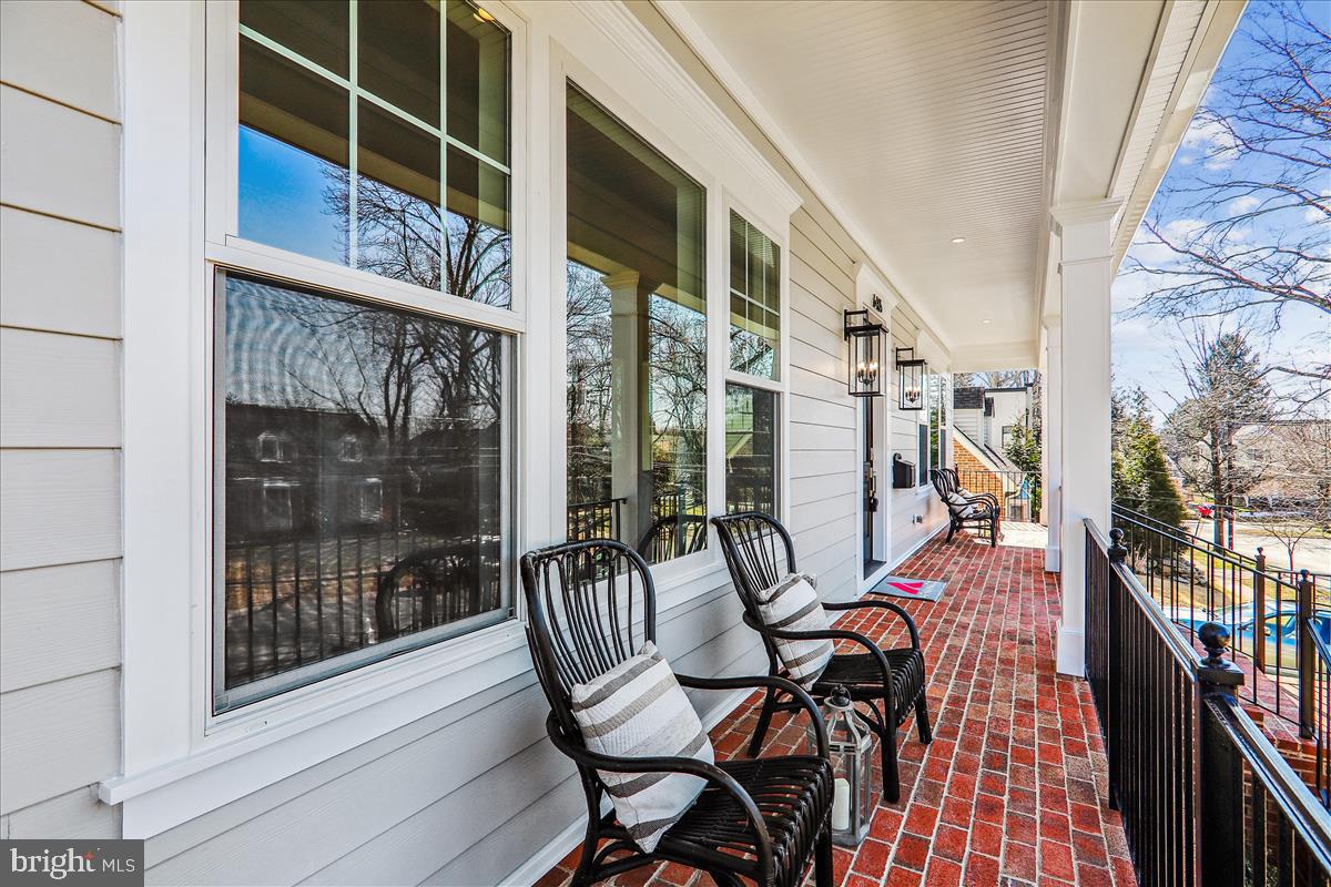 CHEVY CHASE TERRACE - Residential