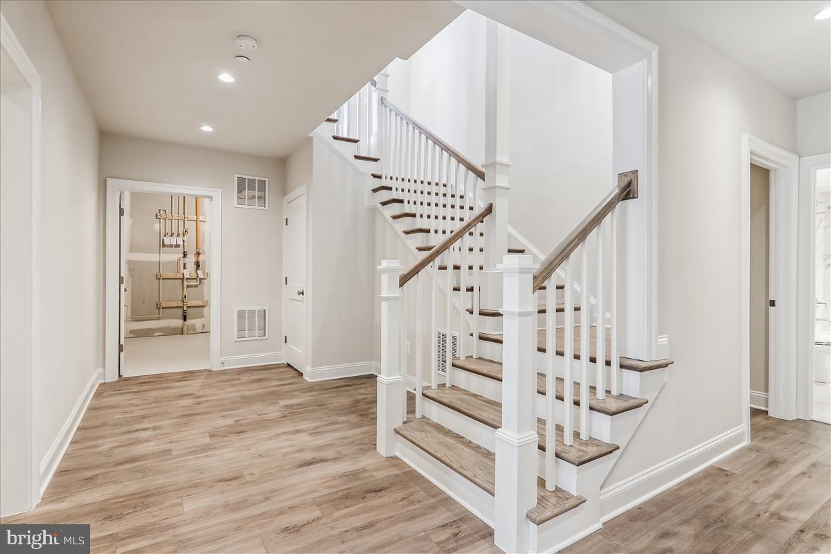 CHEVY CHASE TERRACE - Residential