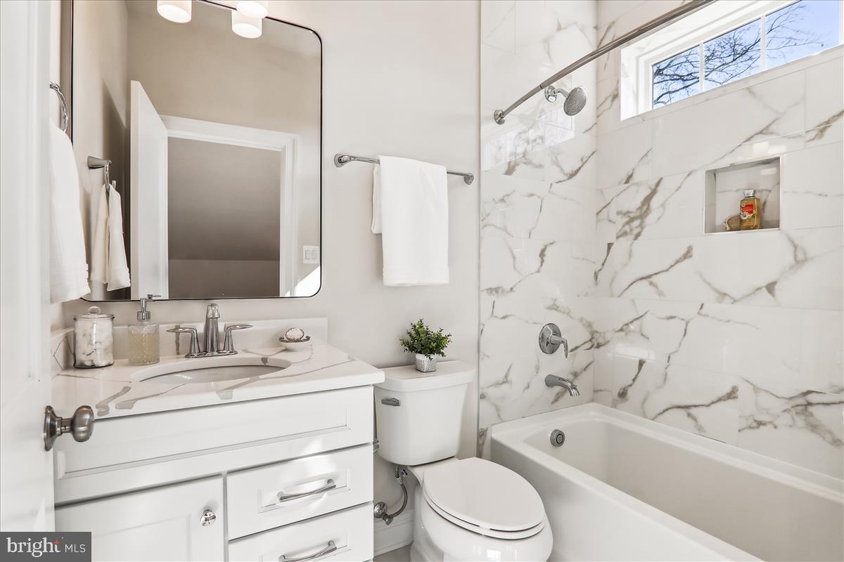 CHEVY CHASE TERRACE - Residential