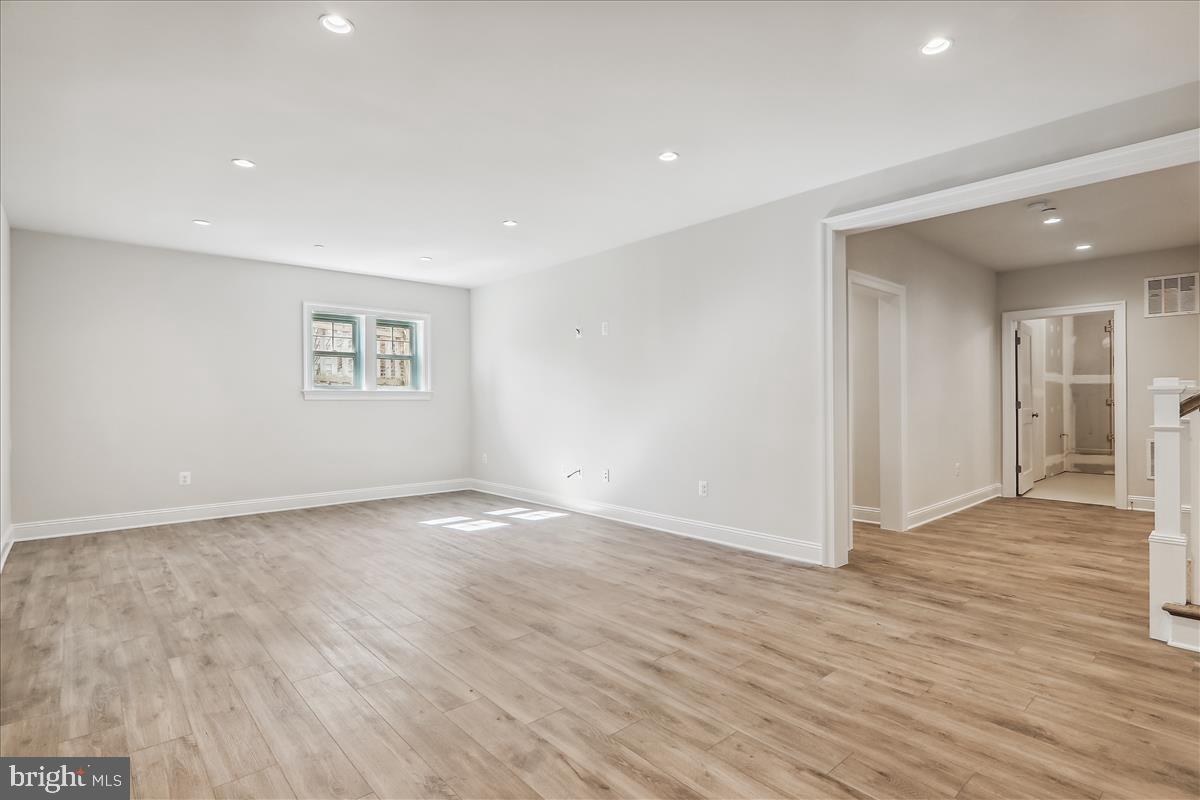 CHEVY CHASE TERRACE - Residential