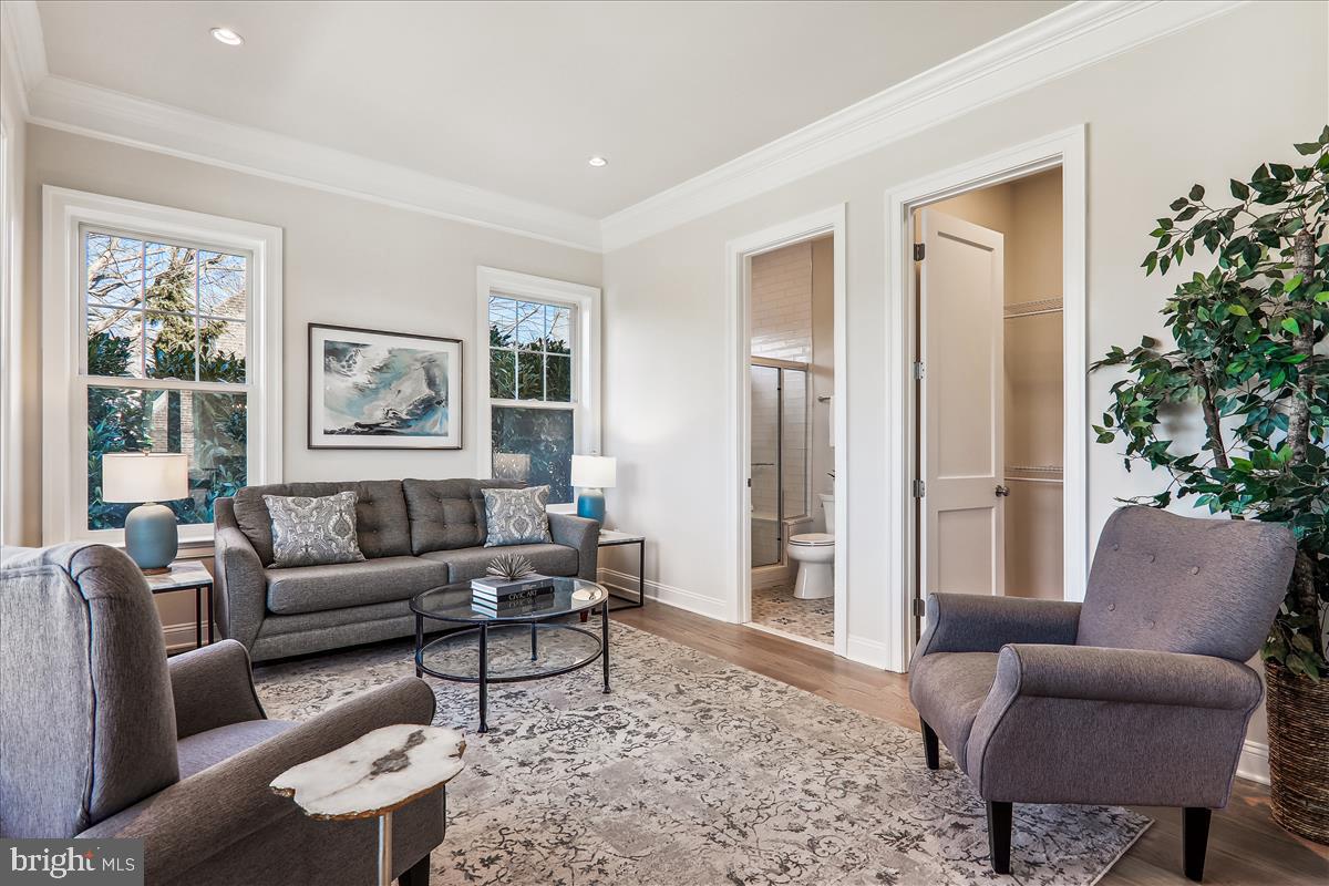 CHEVY CHASE TERRACE - Residential