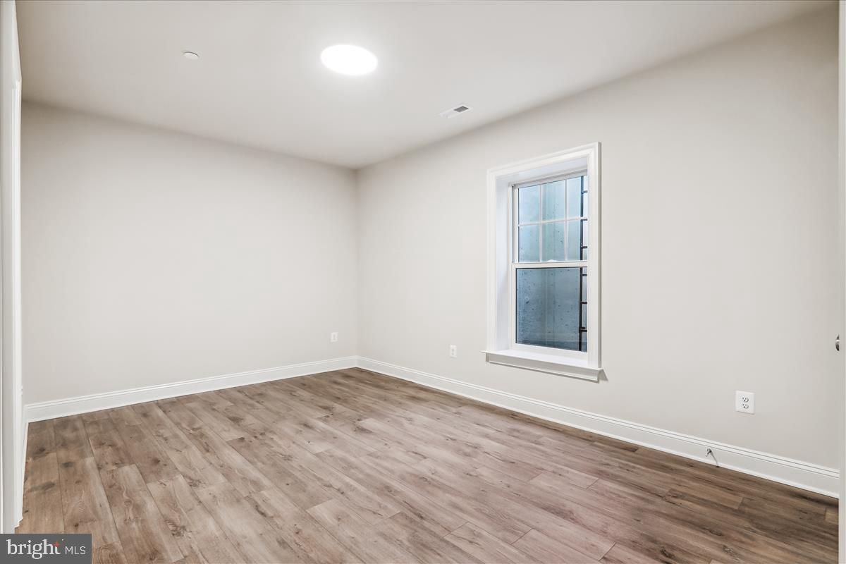 CHEVY CHASE TERRACE - Residential