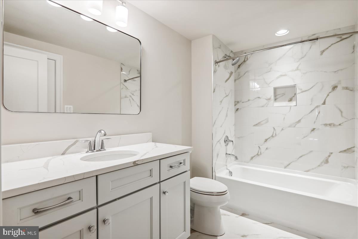 CHEVY CHASE TERRACE - Residential