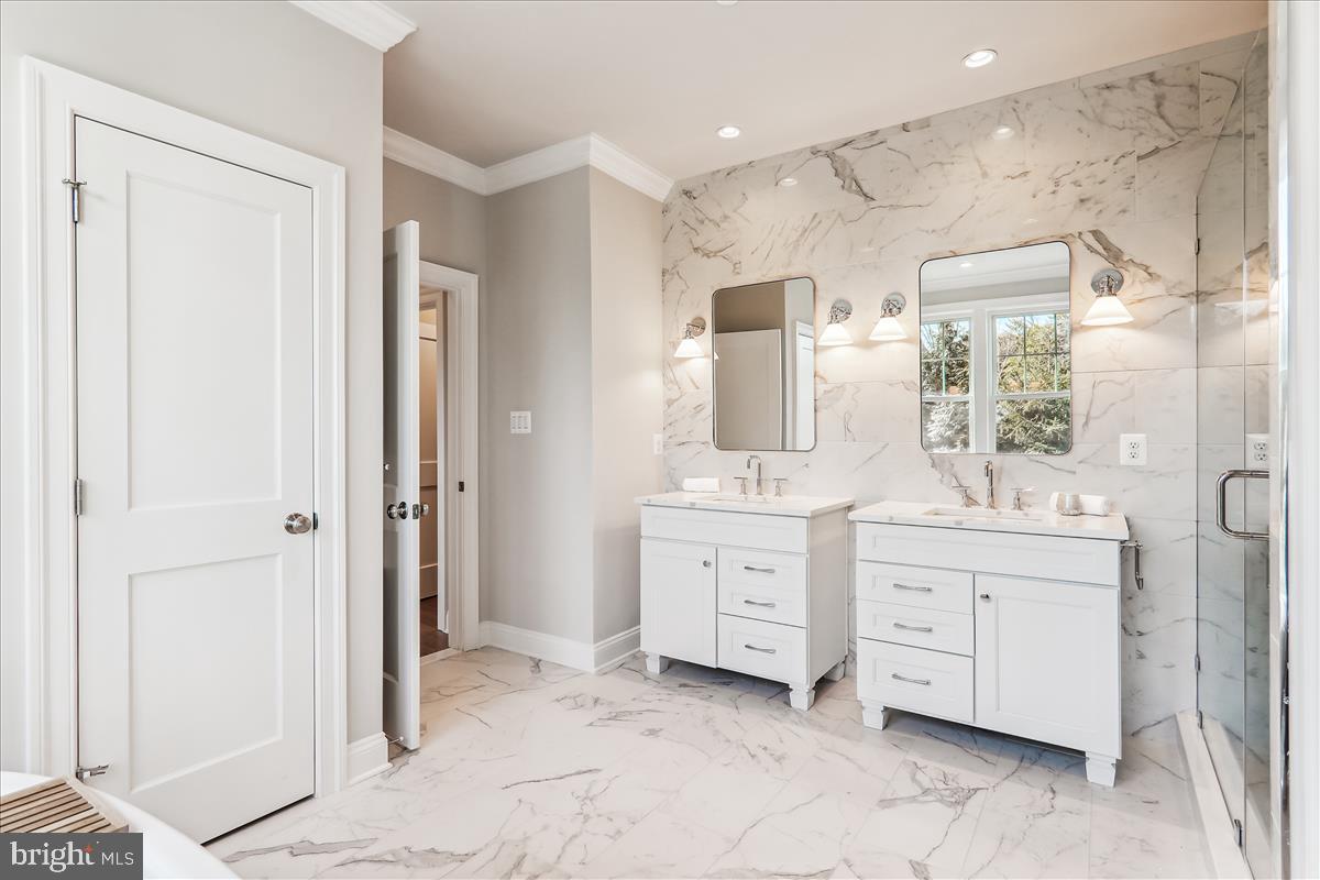 CHEVY CHASE TERRACE - Residential