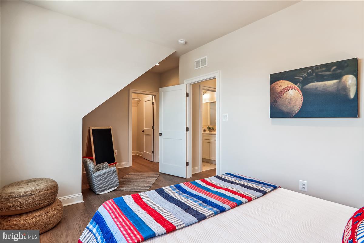 CHEVY CHASE TERRACE - Residential