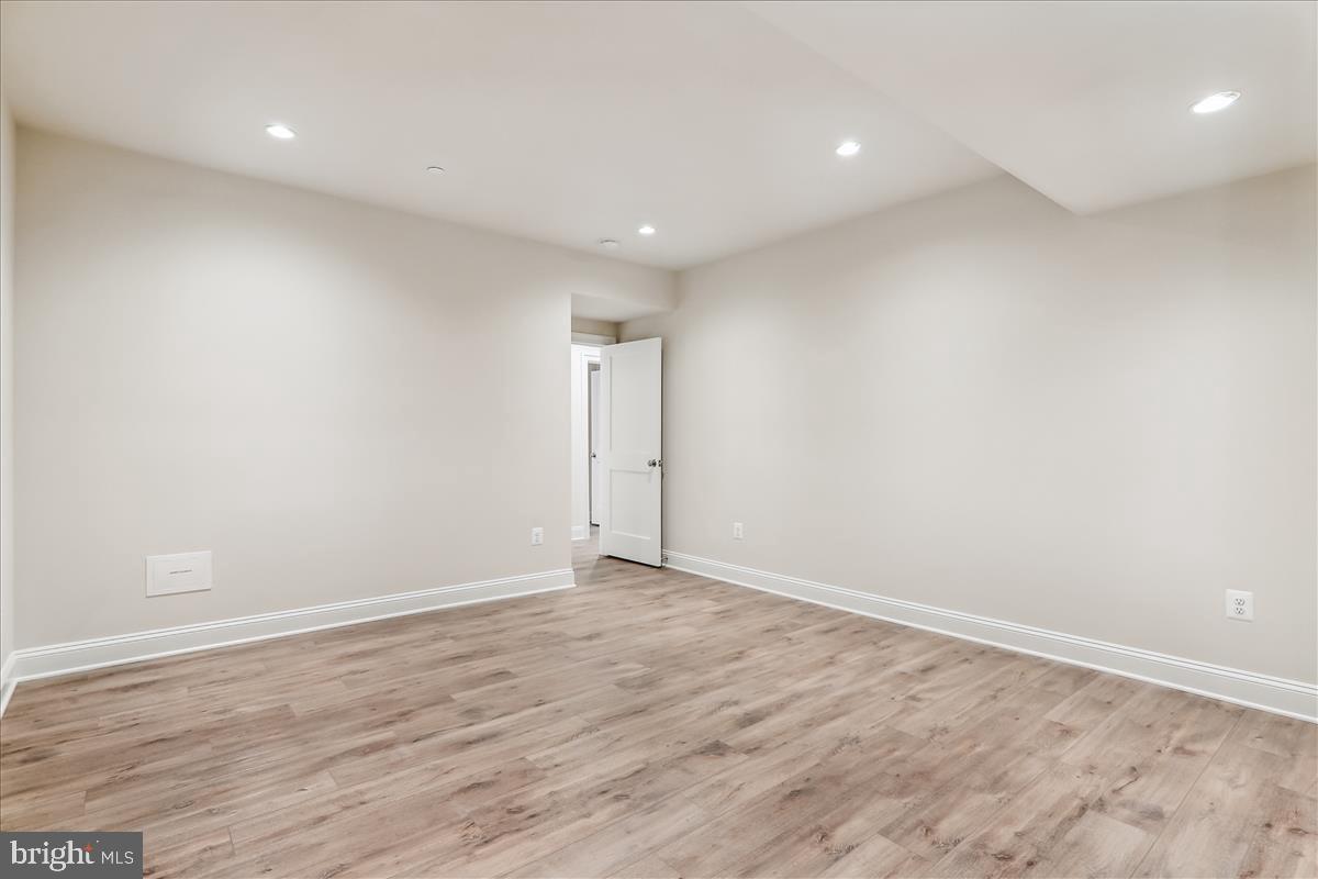 CHEVY CHASE TERRACE - Residential