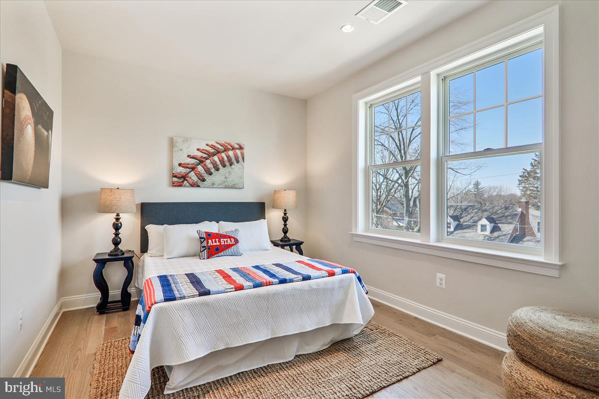 CHEVY CHASE TERRACE - Residential