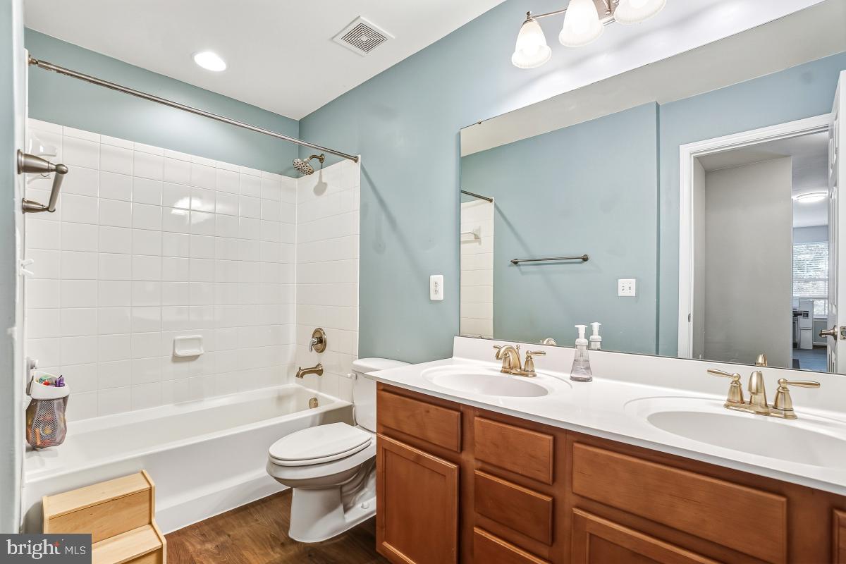 BOLT PROPERTY - Residential