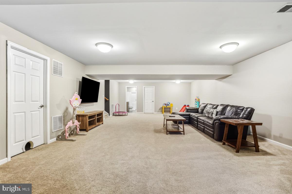 BOLT PROPERTY - Residential