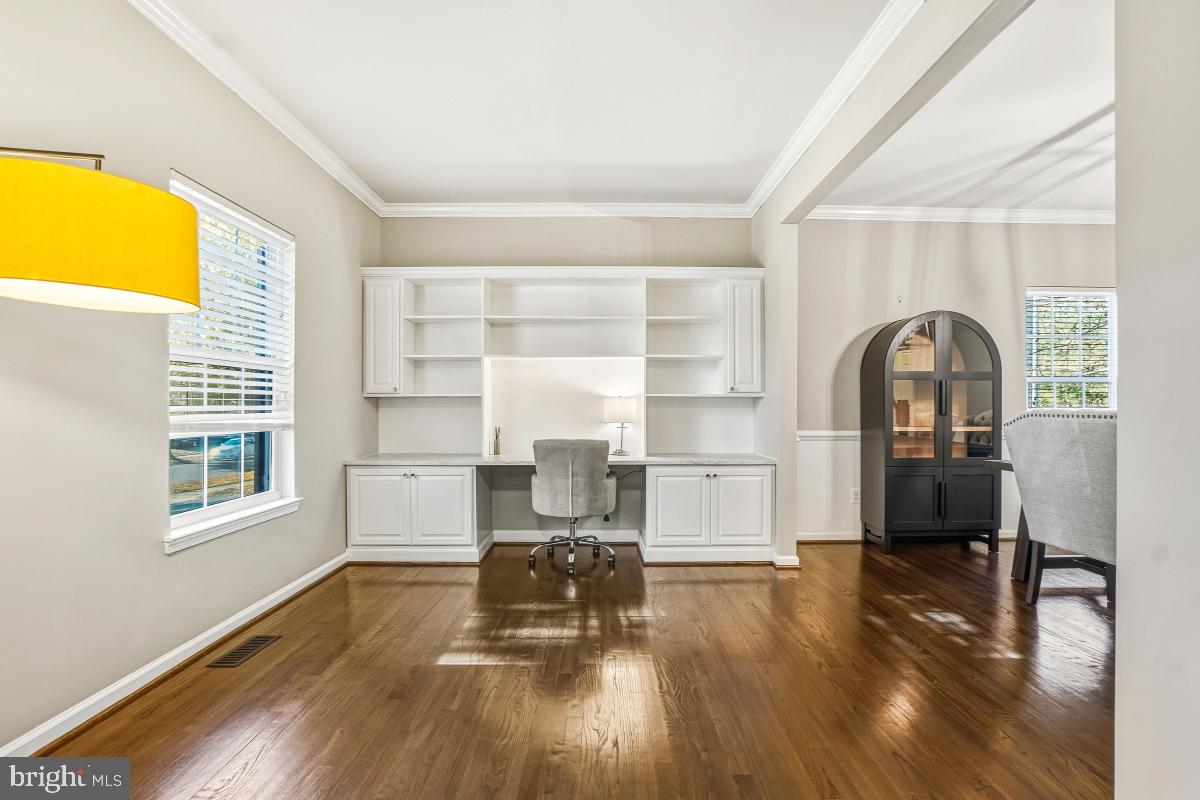 BOLT PROPERTY - Residential