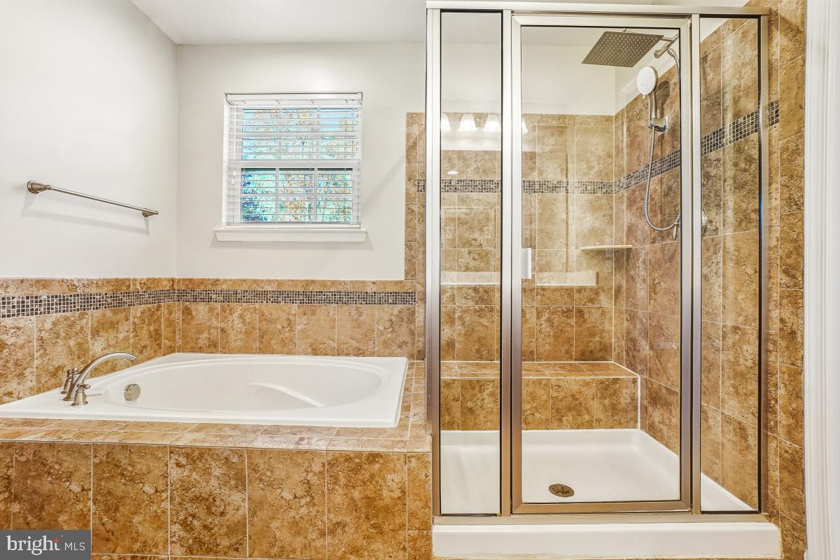 BOLT PROPERTY - Residential