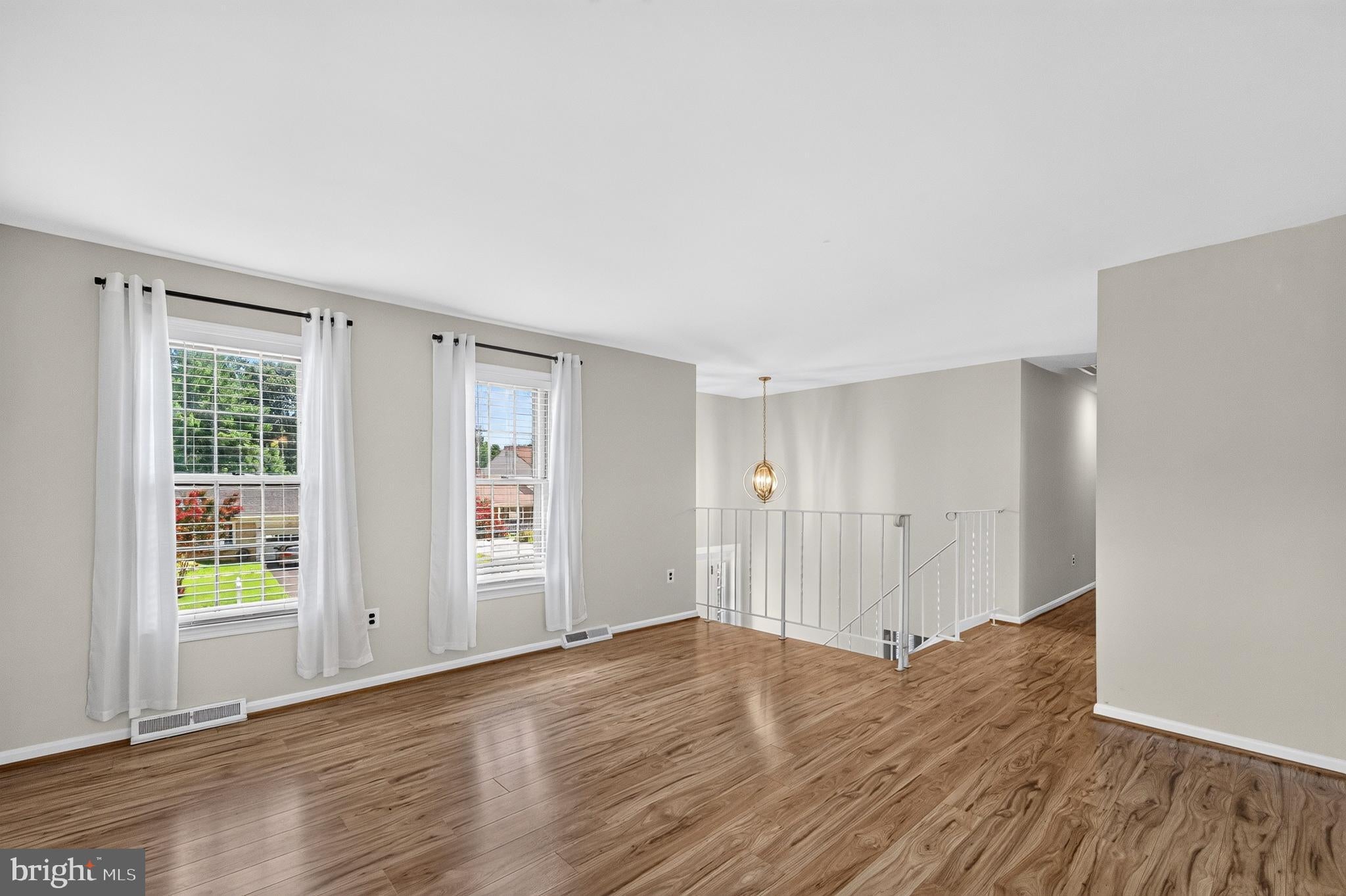 5539 SHOOTERS HILL LANE