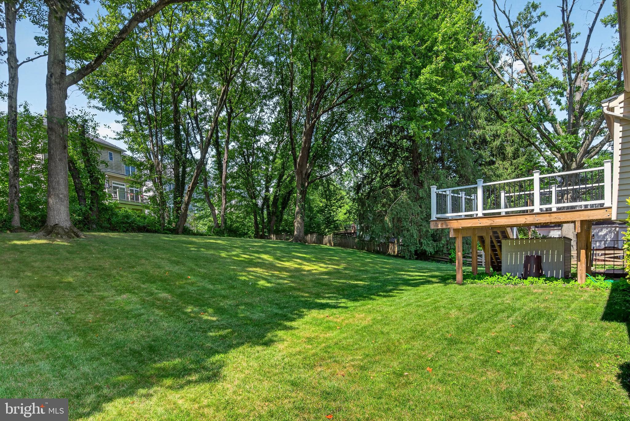 5539 SHOOTERS HILL LANE