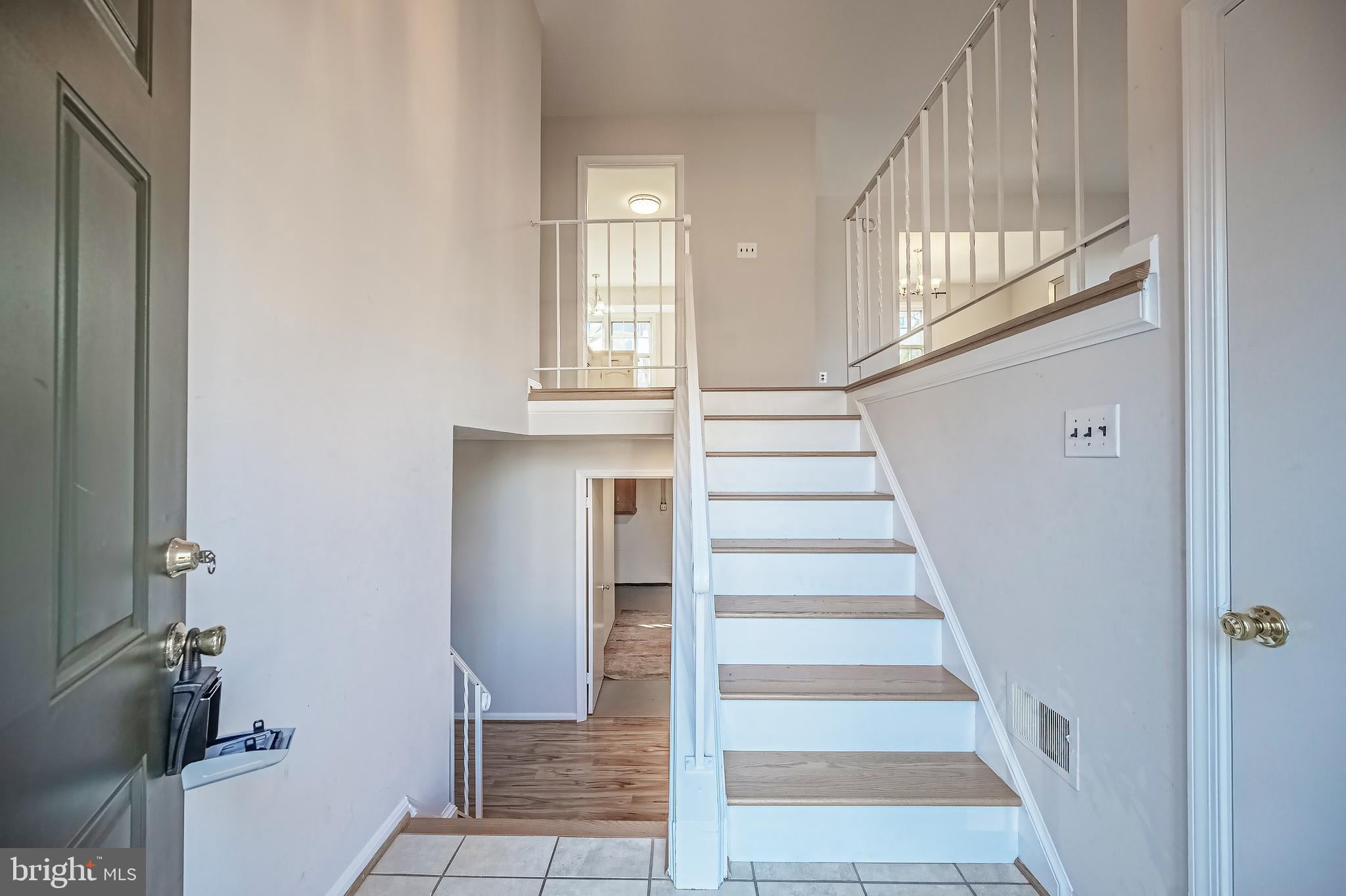 5539 SHOOTERS HILL LANE