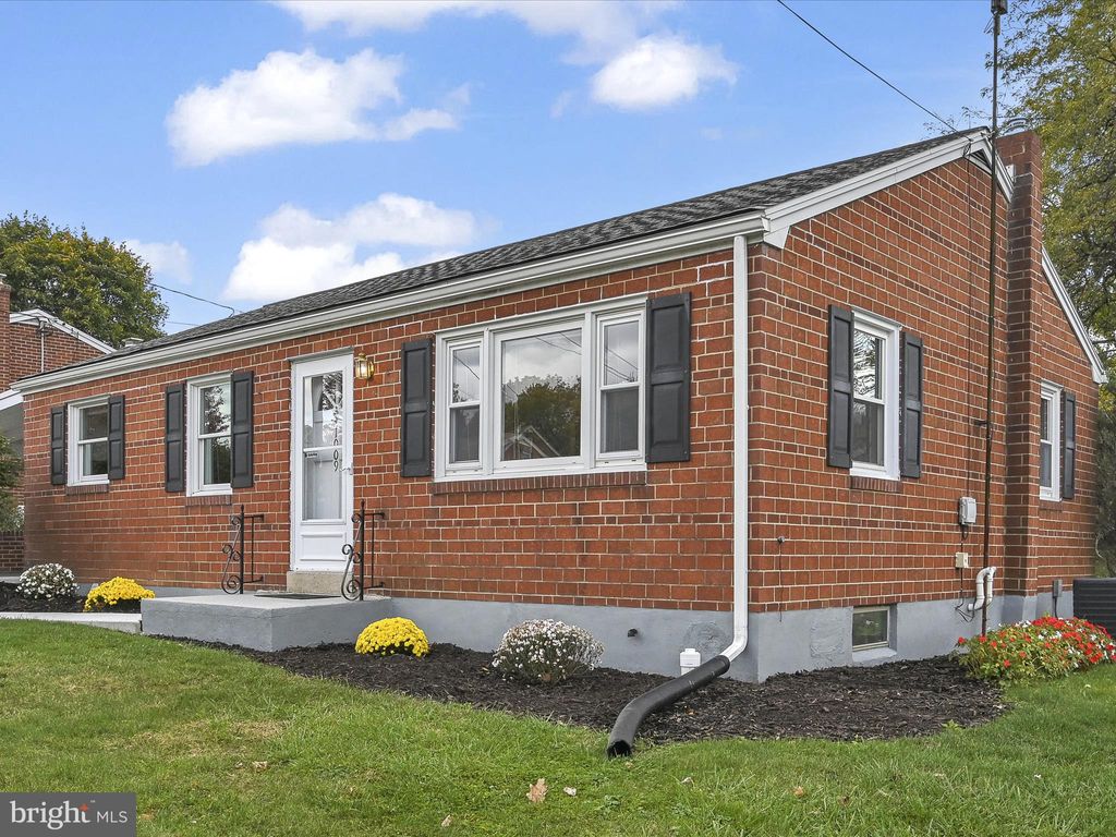 Photo of 1009 S 1st Avenue, LEBANON, PA 17042 (MLS # PALN2023490)