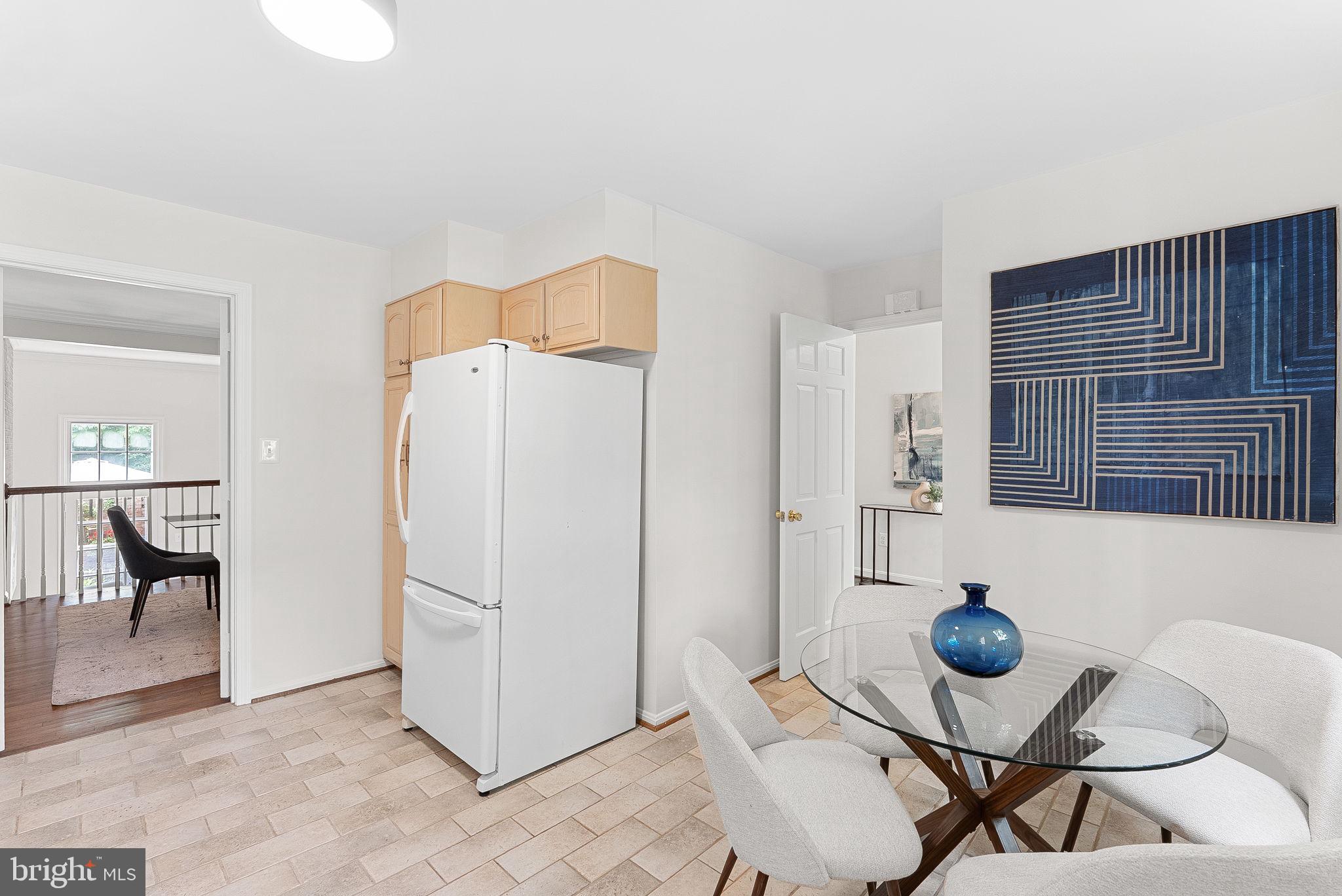 WESTMORELAND SQUARE - Residential