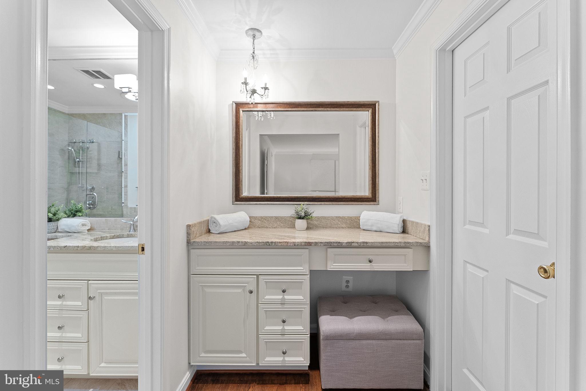 WESTMORELAND SQUARE - Residential