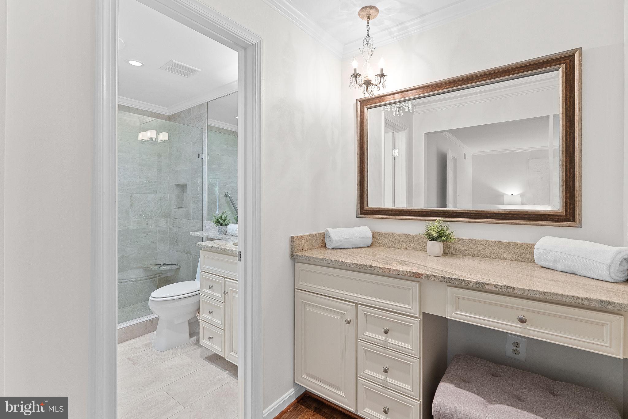 WESTMORELAND SQUARE - Residential