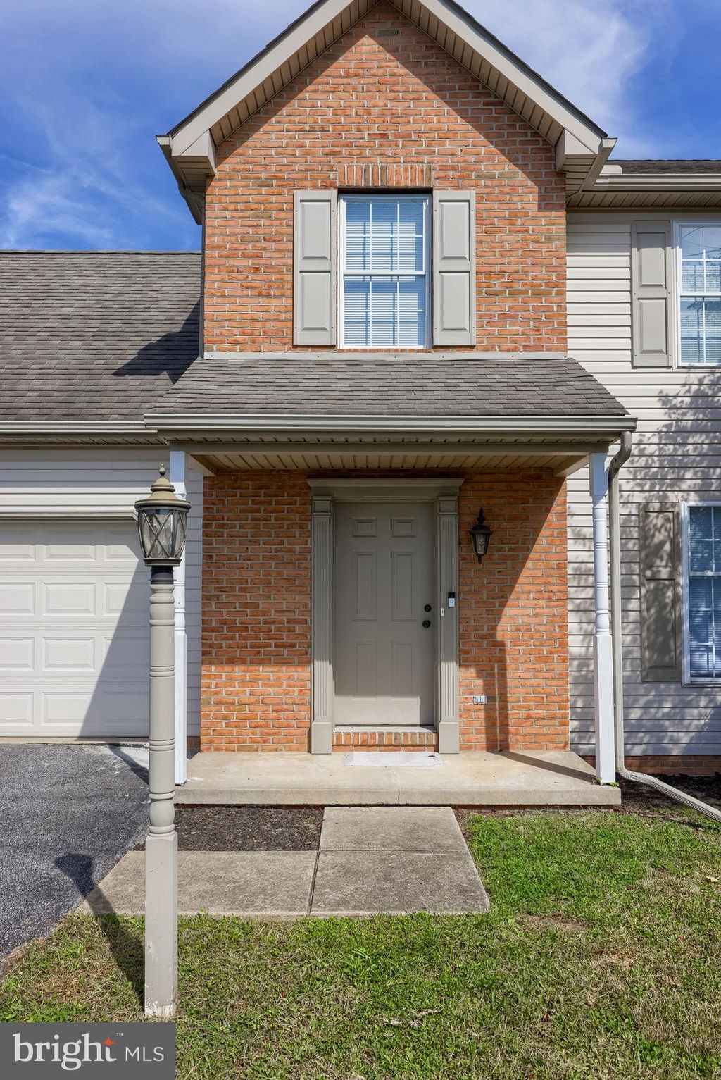 Photo of 265 Chestnut Street, MOUNT WOLF, PA 17347 (MLS # PAYK2091334)