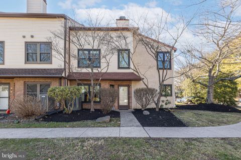 1 HEATHER COURT NEWTOWN PA 18940