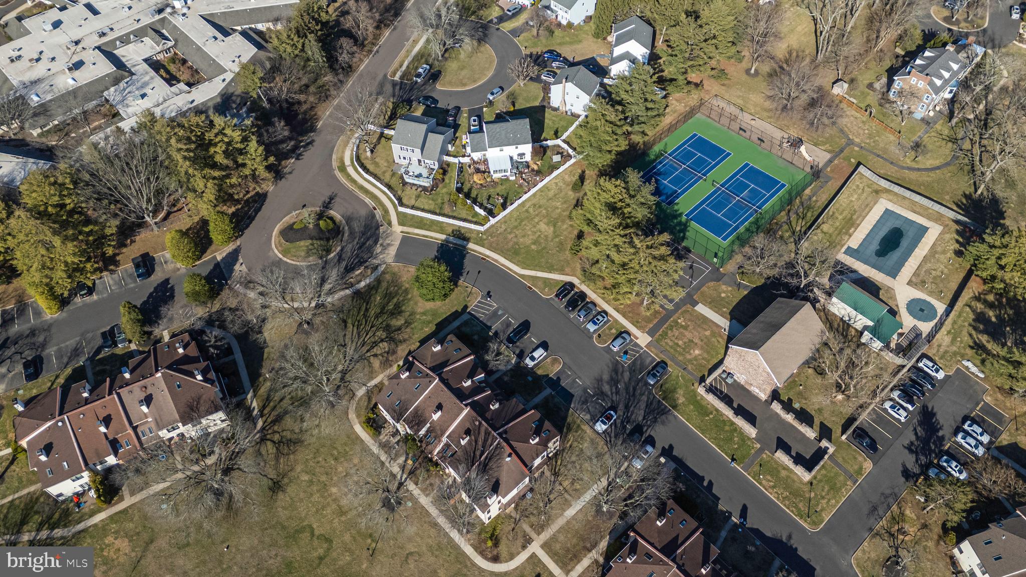 BROOKSIDE - Residential