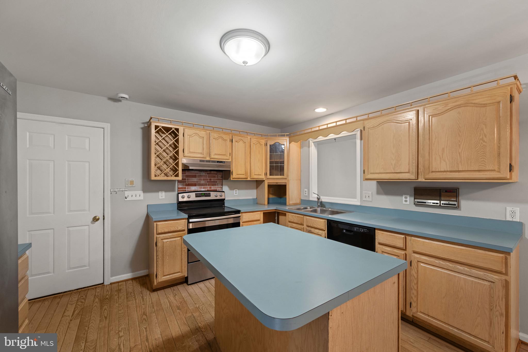 AMYCLAE ESTATES - Residential