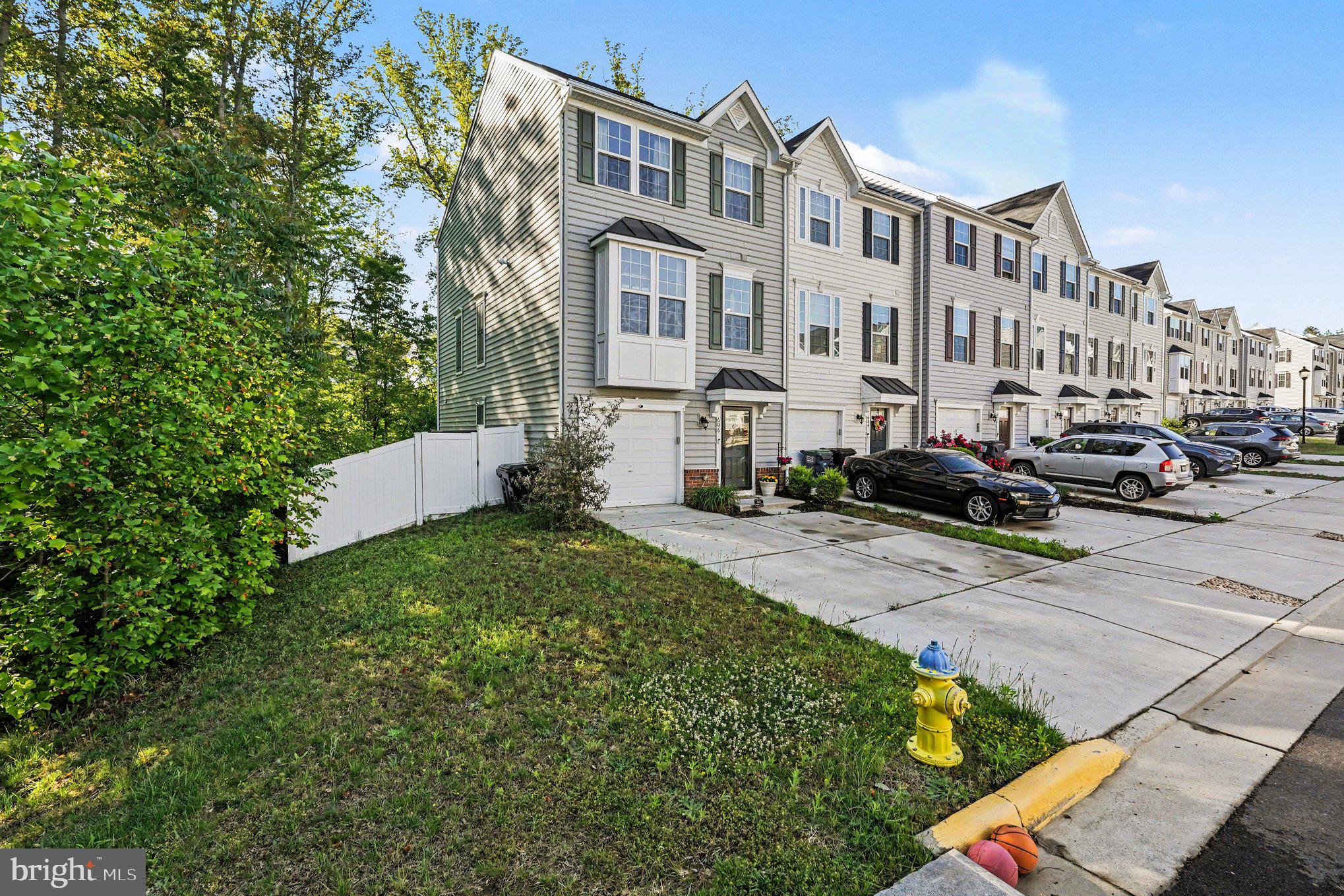 606 LANDING DRIVE