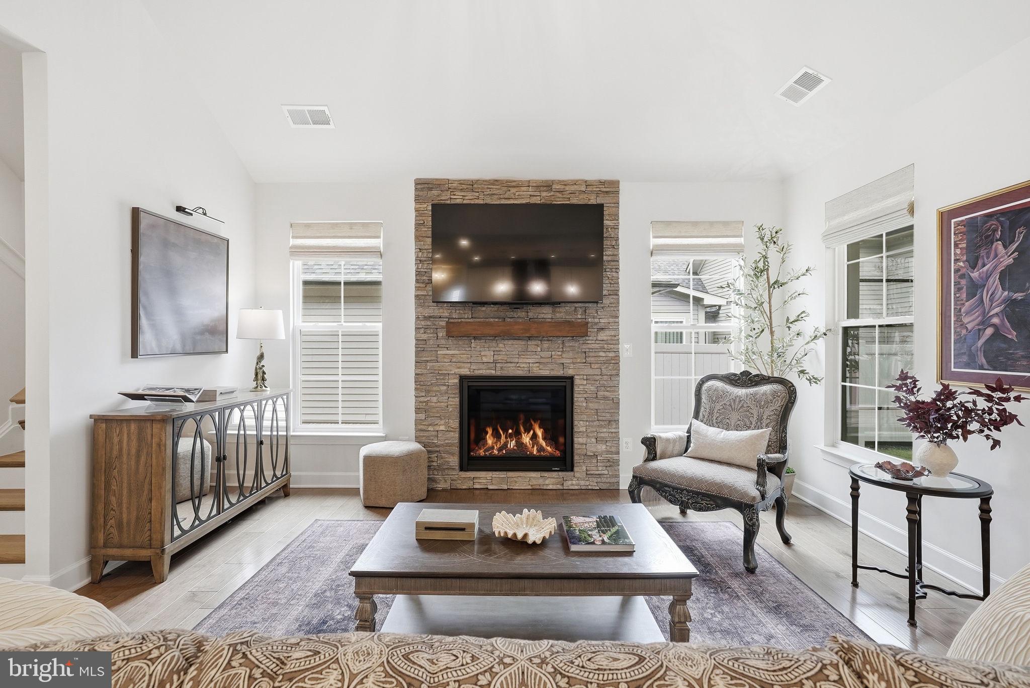 43065 GREELEY SQUARE